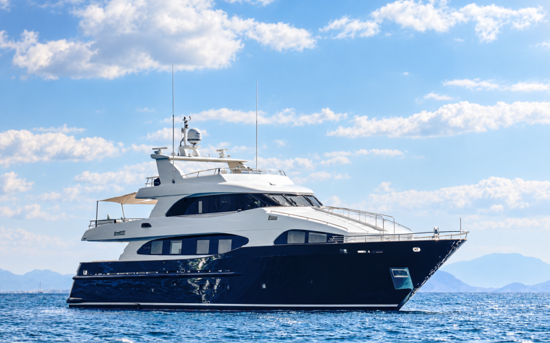 CBI NAVI 32 M M/Y LADY MALAK