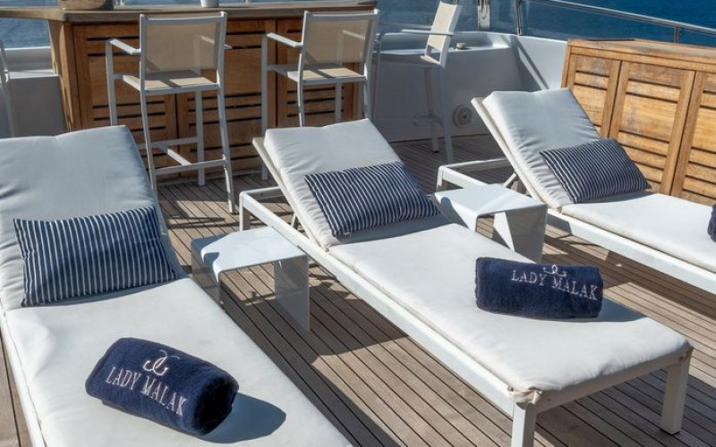 CBI NAVI 32 M M/Y LADY MALAK