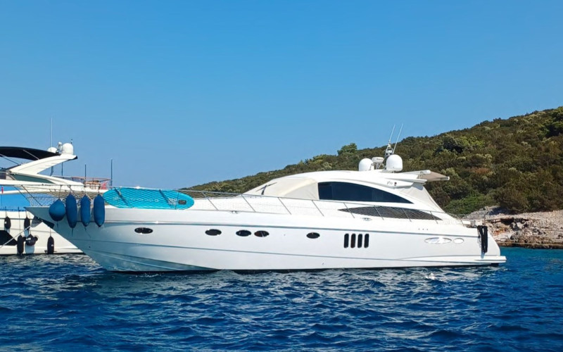 PRINCESS YACHTS V70 GALAXY 2