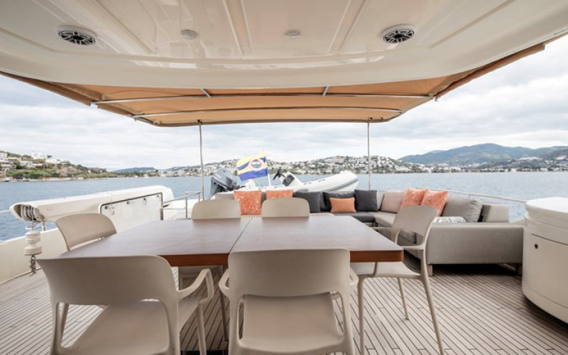CUSTOM LINE Navetta 26 Crescendo NAVETTA CRESCENDO 26